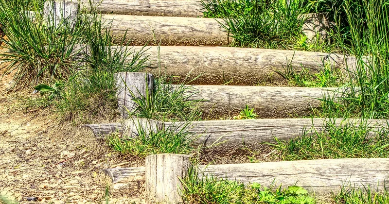 Les 4 solutions pour fermer un escalier (classées par efficacité)