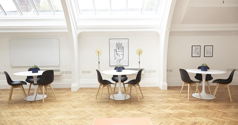 Conforama tables gigognes : le duo malin qui transforme votre salon