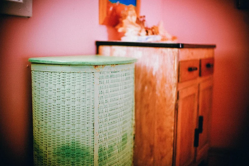Les matériaux qui résistent à l’humidité sans perdre le style