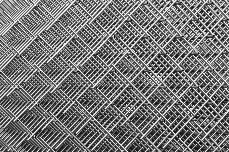 Comment choisir les dimensions d’une équerre métallique ?