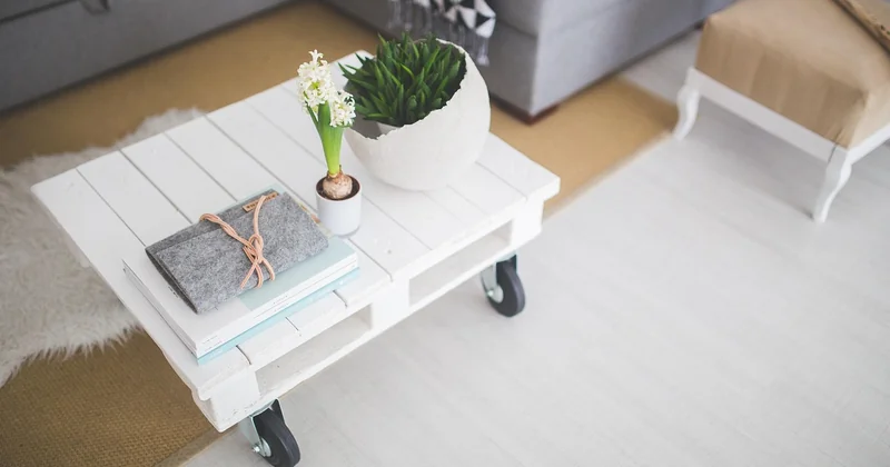 Table gigogne ronde ou rectangulaire : laquelle choisir ?